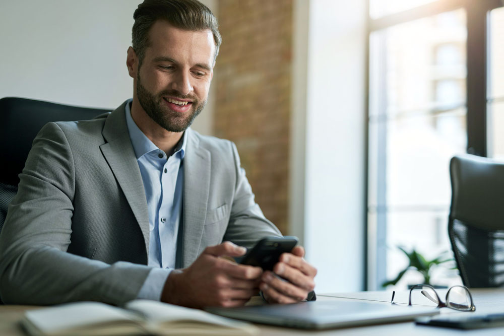 How to research and choose a reputable and trustworthy financial institution?